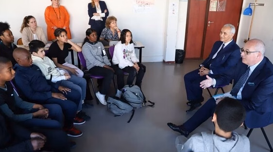 « Prenez le contrôle de votre avenir » : le directeur général d&rsquo;AXA France encourage les jeunes à ne subir personne